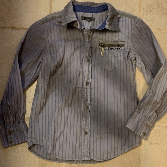 Boys - DKNY long sleeve shirt - Size: Small - Picture 3 of 3